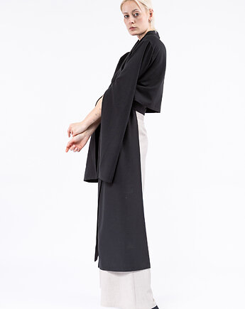 Raven light coat